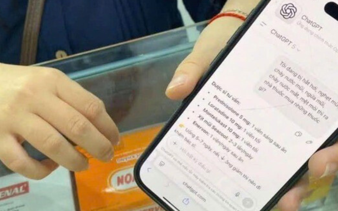 Xu hướng tự kê đơn thuốc bằng AI: Rủi ro khôn lường