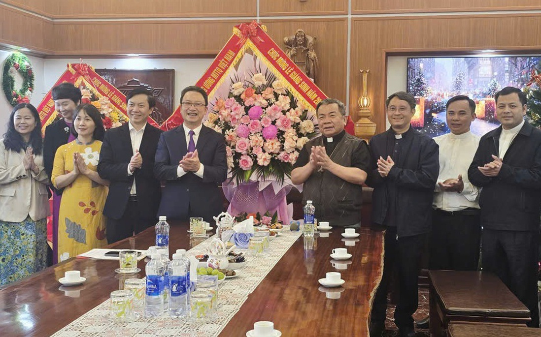 UBTƯ MTTQ Việt Nam thăm, chúc mừng Tòa Giám mục Giáo phận Lạng Sơn - Cao Bằng