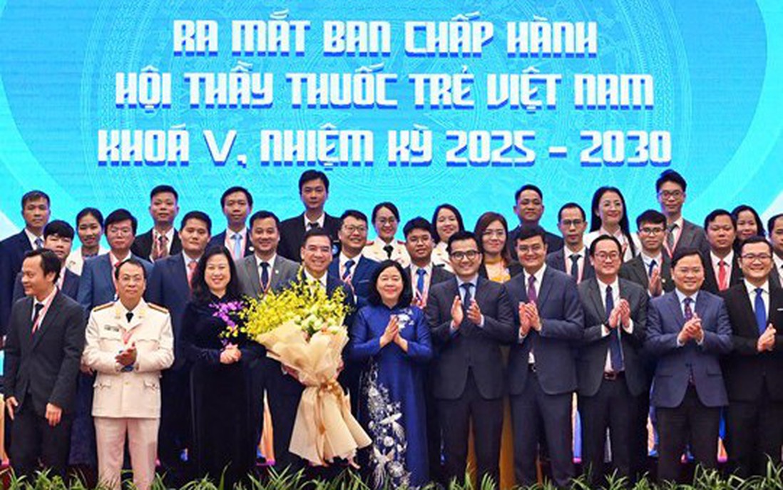Chủ tịch Bùi Thị Minh Hoài dự Đại hội đại biểu toàn quốc Hội Thầy thuốc trẻ Việt Nam lần thứ V