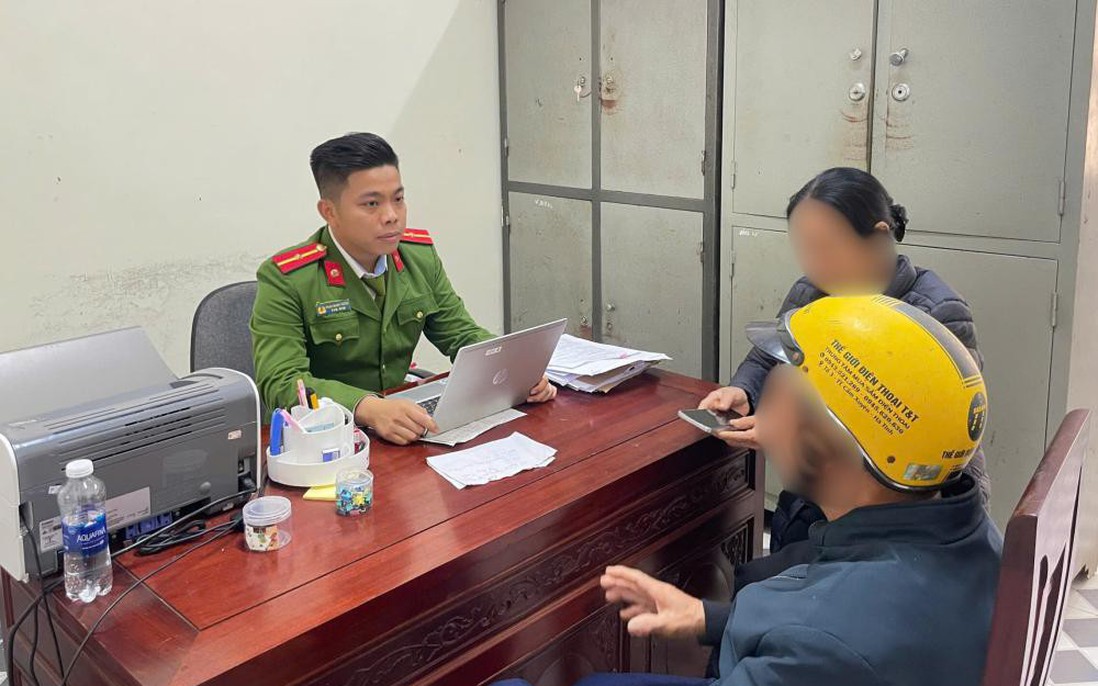 Phản ứng nhanh nhạy của vợ chồng cụ ông trước cuộc gọi đe dọa “bắt giam”