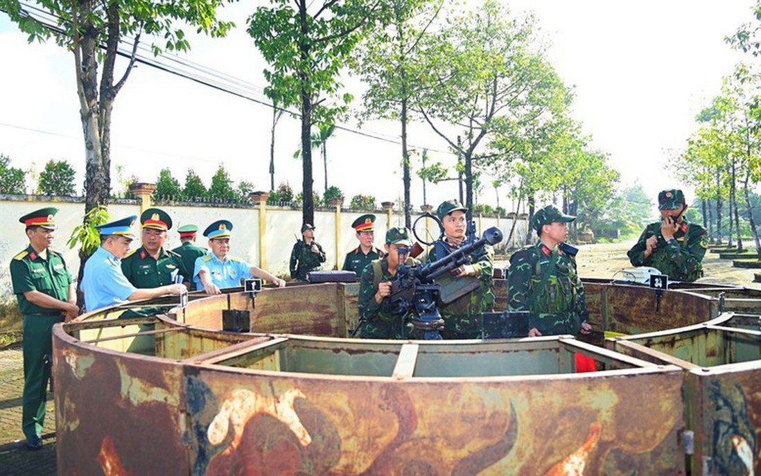 Thành lập Ban chỉ đạo phòng không nhân dân Trung ương