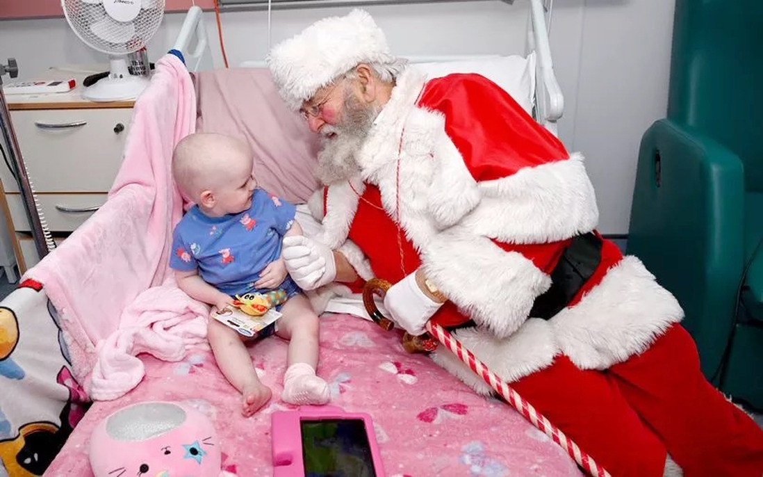 Hòa bình và yêu thương thắp sáng mùa Giáng sinh 2025