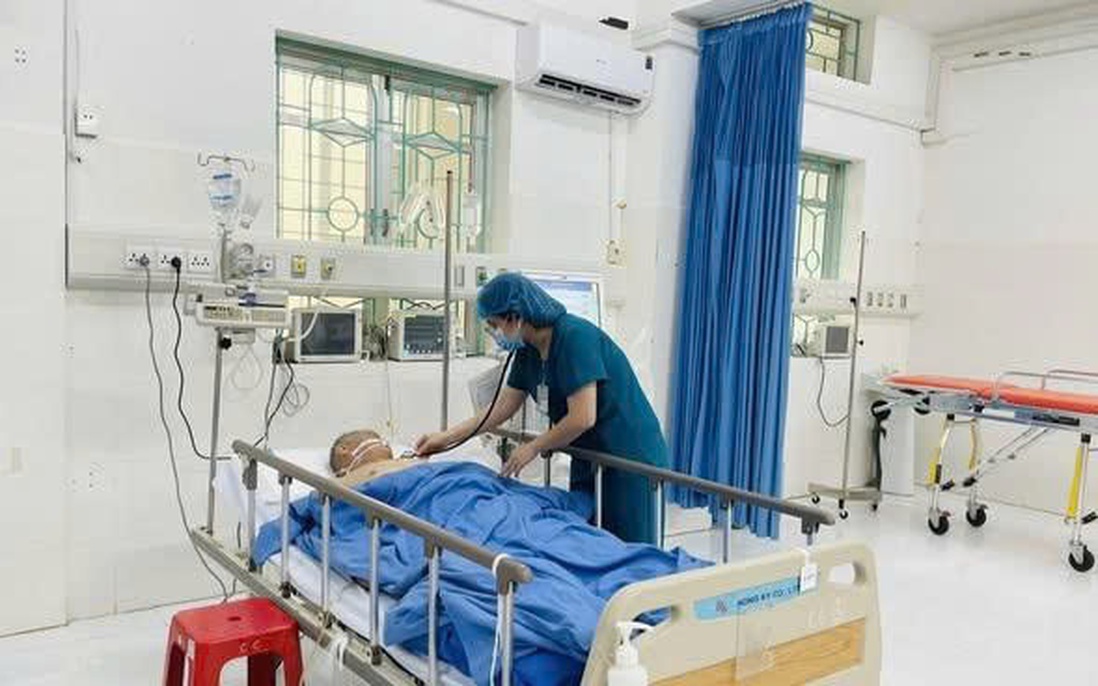 Nhập viện cấp cứu vì ngộ độc củ ấu tàu