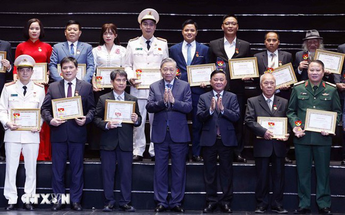 Tổng Bí thư Tô Lâm: Khơi dậy ý chí quật cường, quyết tâm học tập, làm theo Bác