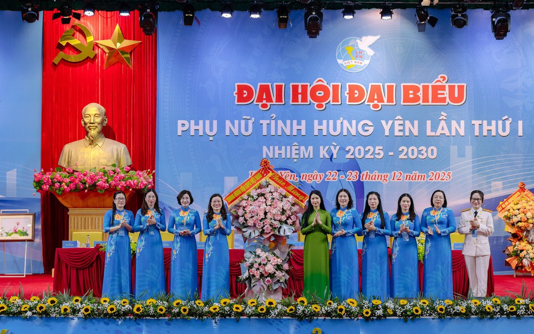 Những hình ảnh đáng nhớ của Đại hội đại biểu Phụ nữ tỉnh Hưng Yên lần thứ I