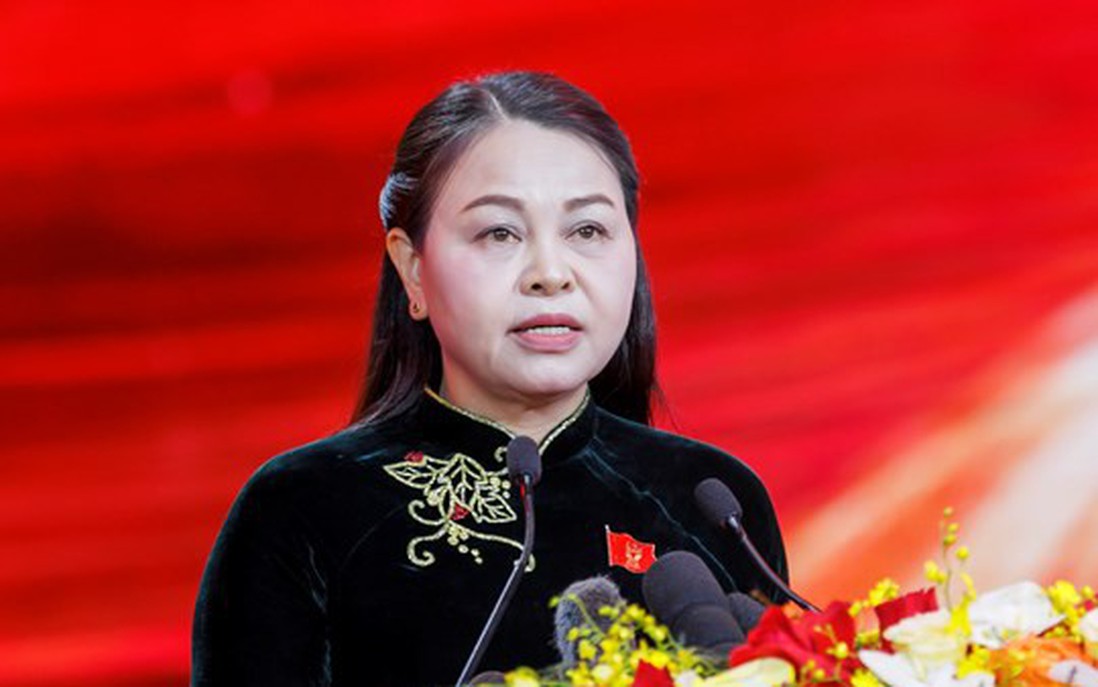 Đoàn Chủ tịch UBTƯ MTTQ Việt Nam đoàn kết, chung sức đồng lòng, biến thi đua thành hành động vì tương lai tươi sáng của dân tộc