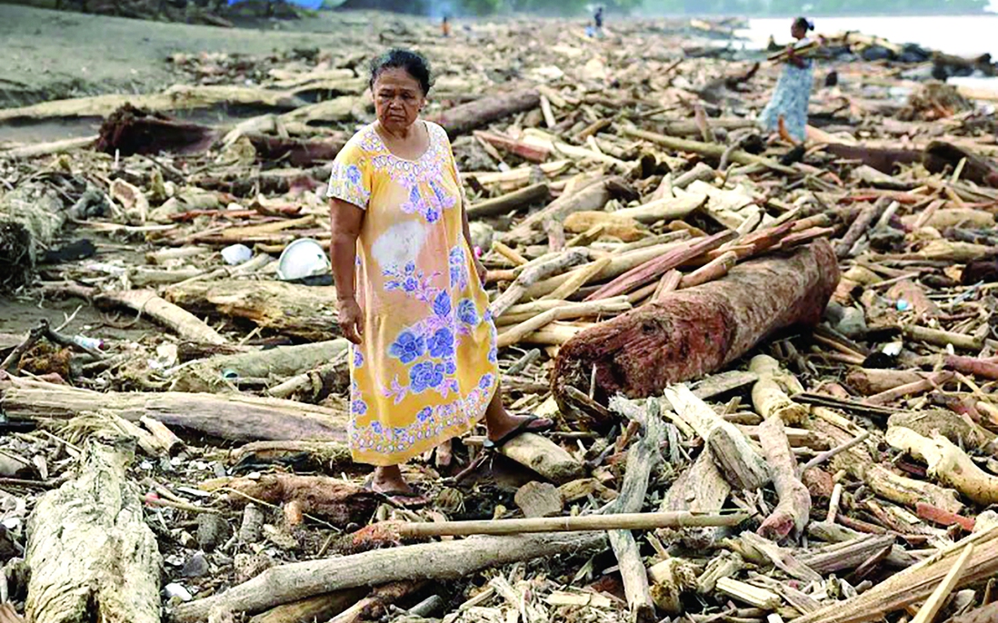 Nhìn lại thế giới năm 2025: Phụ nữ  và thử thách nghị lực