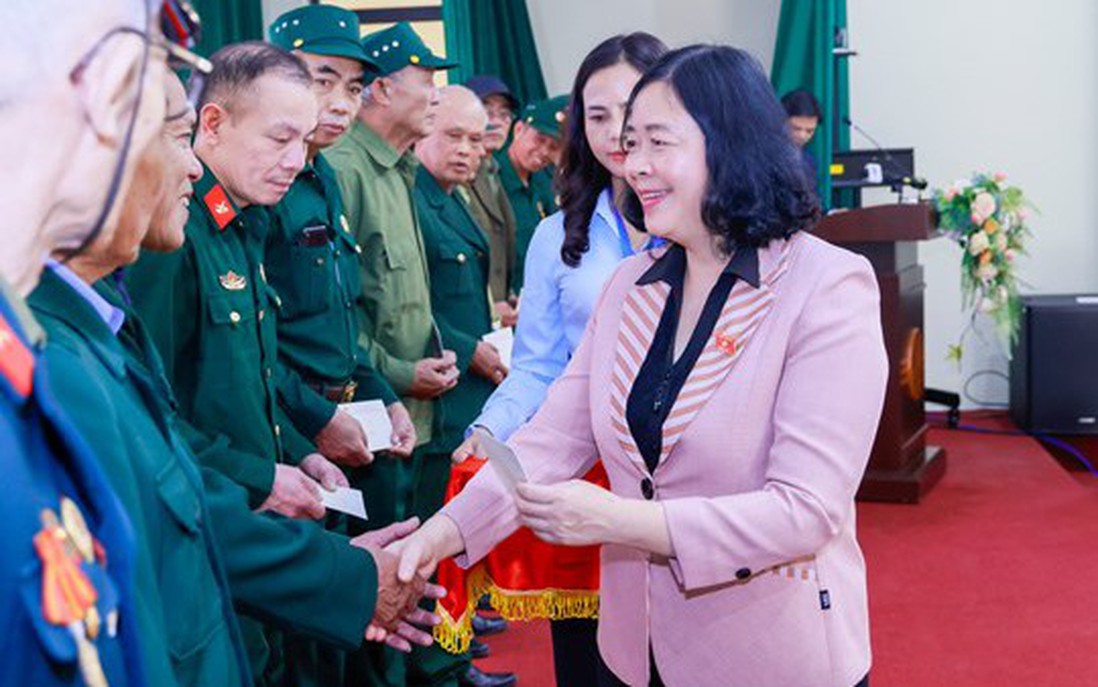 Gần 30.000 suất quà gửi tới người nghèo, người có hoàn cảnh khó khăn nhân dịp Tết Nguyên đán Bính Ngọ năm 2026