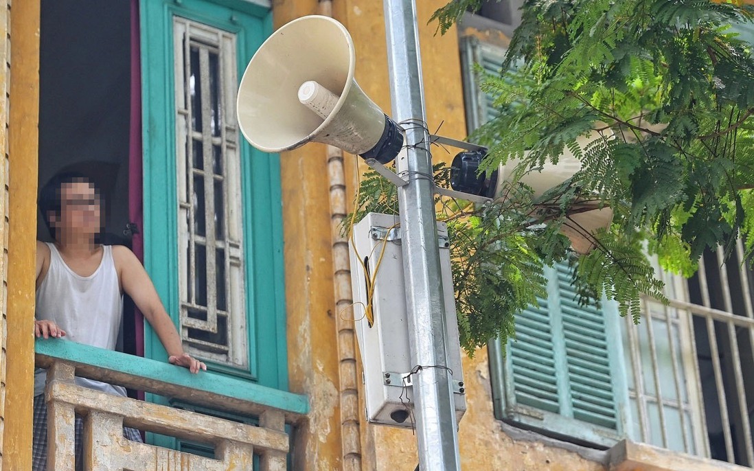 Loa phát thanh phát từ 4h30 sáng: Người dân xin dừng, tổ dân phố nói “phải đánh thức để lao động”