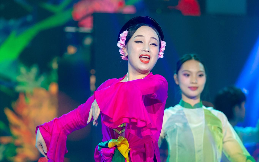 NSND Thu Huyền và dàn sao tham gia “Chào năm mới 2026 - Bản giao hưởng Việt Nam”