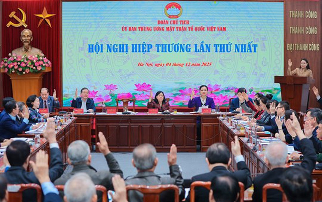 Thông tri 04/TT-MTTW-BTT: Hướng dẫn Ủy ban MTTQ Việt Nam kiểm tra, giám sát công tác bầu cử