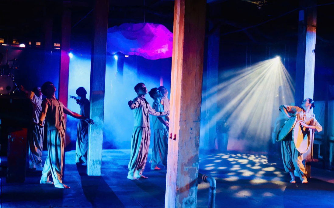 "Mỹ cảm trong sương" tái hiện hành trình trăm năm của trà Bảo Lộc