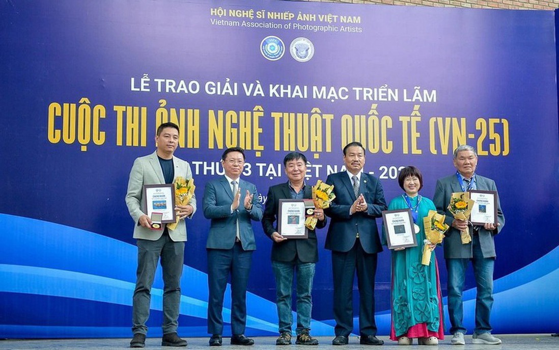 Nhiếp ảnh Việt Nam giành 34 giải tại Cuộc thi Ảnh nghệ thuật Quốc tế lần thứ 13