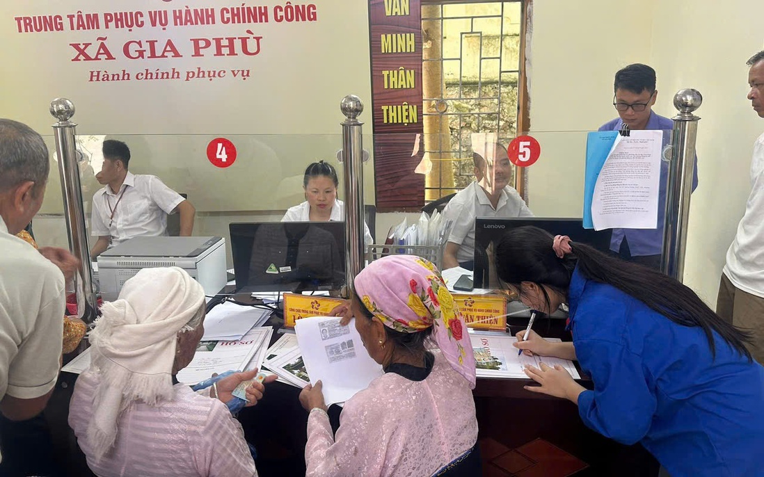 Nỗ lực "số hóa" nâng cao hiệu quả điều hành và phục vụ người dân