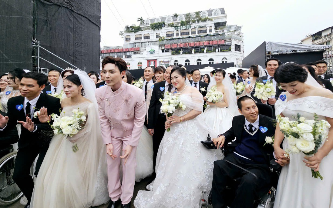 Đám cưới tập thể của 80 cặp đôi trong "Ngày hội Việt Nam hạnh phúc 2025"