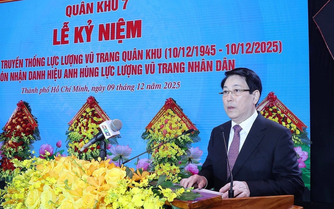 Chủ tịch nước: Xây dựng Lực lượng vũ trang Quân khu 7 chính quy, tinh nhuệ, hiện đại