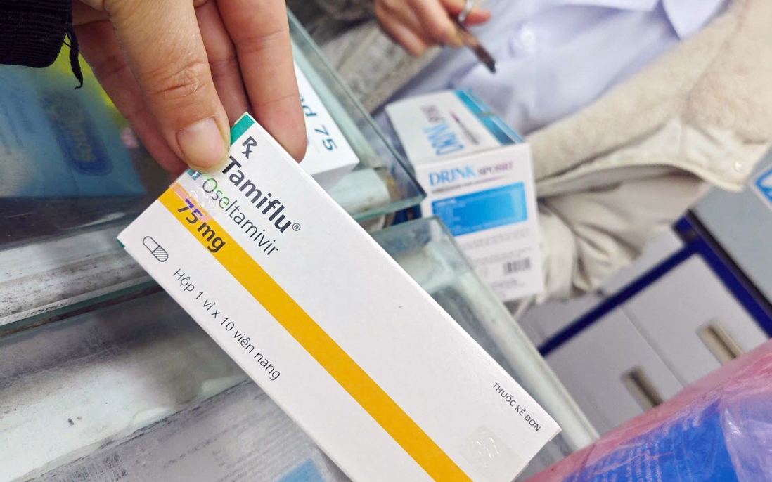 Thuốc Tamiflu "cháy hàng", "đội giá"