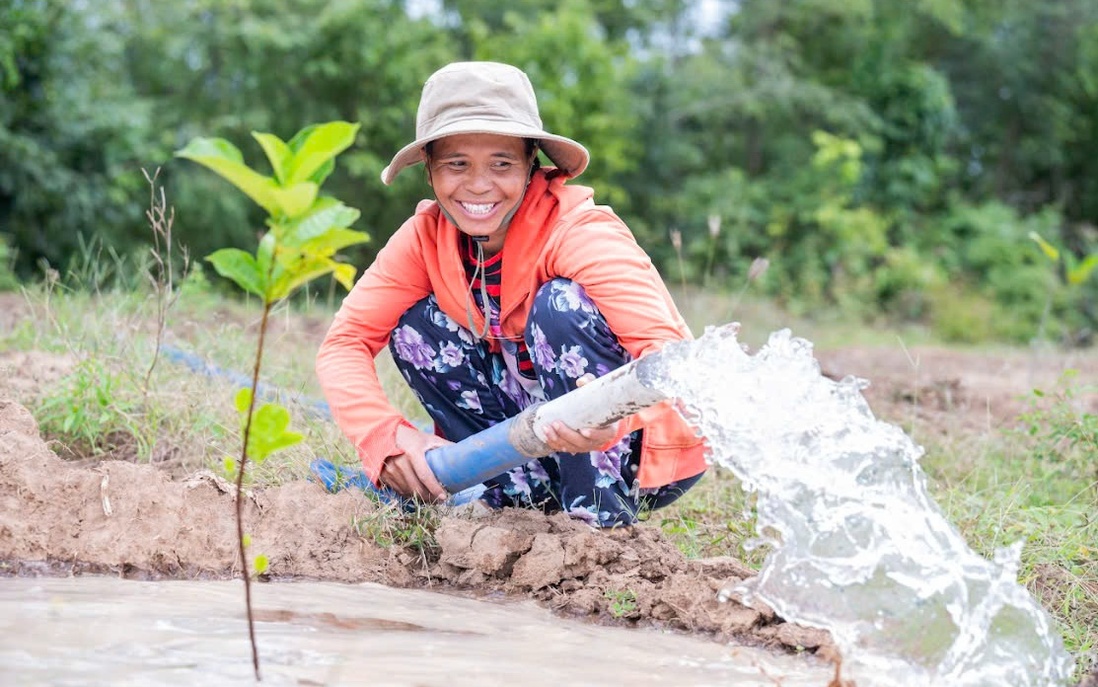 Hàng nghìn phụ nữ và trẻ em vùng xâm nhập mặn tại Ninh Thuận, Cà Mau được tiếp cận nước sạch