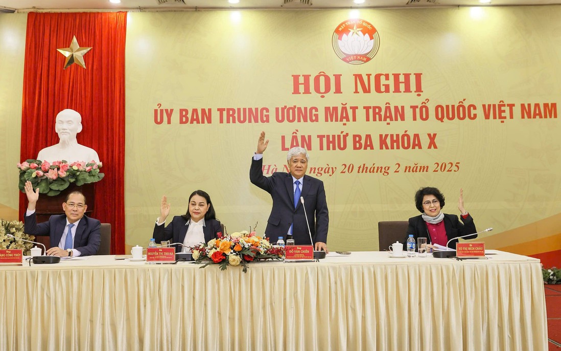 Bế mạc Hội nghị Ủy ban Trung ương MTTQ Việt Nam lần thứ ba, khóa X