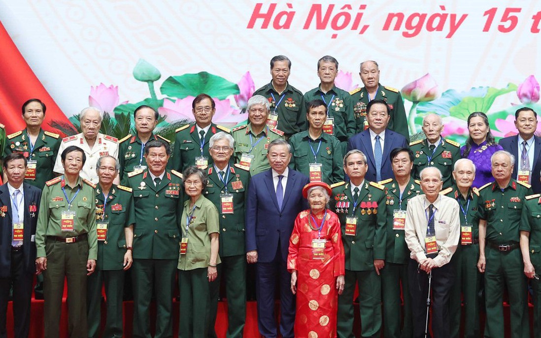Phát triển kinh tế, nâng cao chất lượng cuộc sống nhân dân là nhiệm vụ hàng đầu