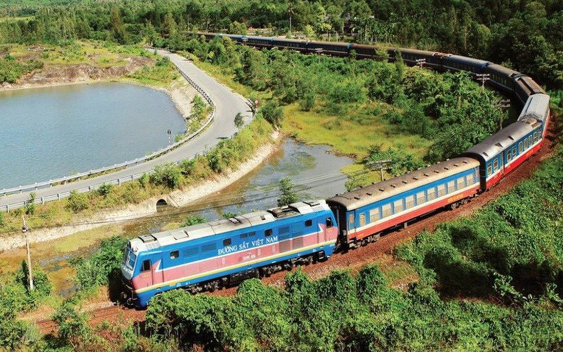 Thủ tướng chỉ đạo đẩy nhanh tiến độ dự án đường sắt Lào Cai - Hà Nội - Hải Phòng