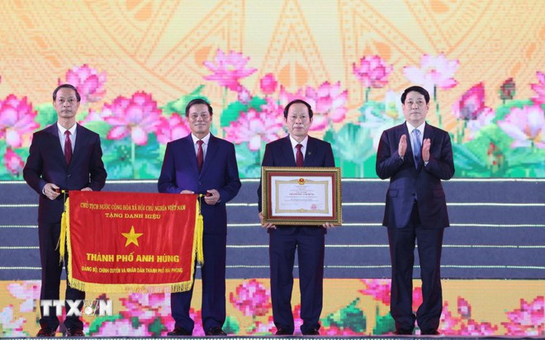Chủ tịch nước: Xây dựng Hải Phòng trở thành thành phố đổi mới sáng tạo