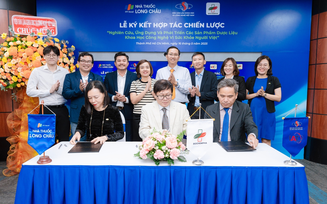 Long Châu hợp tác cùng Viện Công nghệ tiên tiến - Viện Hàn lâm Khoa học và Công nghệ phát triển dược phẩm bảo vệ sức khỏe người Việt