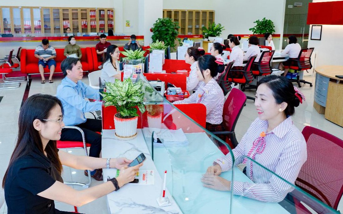Triển khai chương trình trọng điểm của Chính phủ, HDBank mở gói vay ưu đãi 20.000 tỷ đồng cho doanh nghiệp hạ tầng và công nghệ số