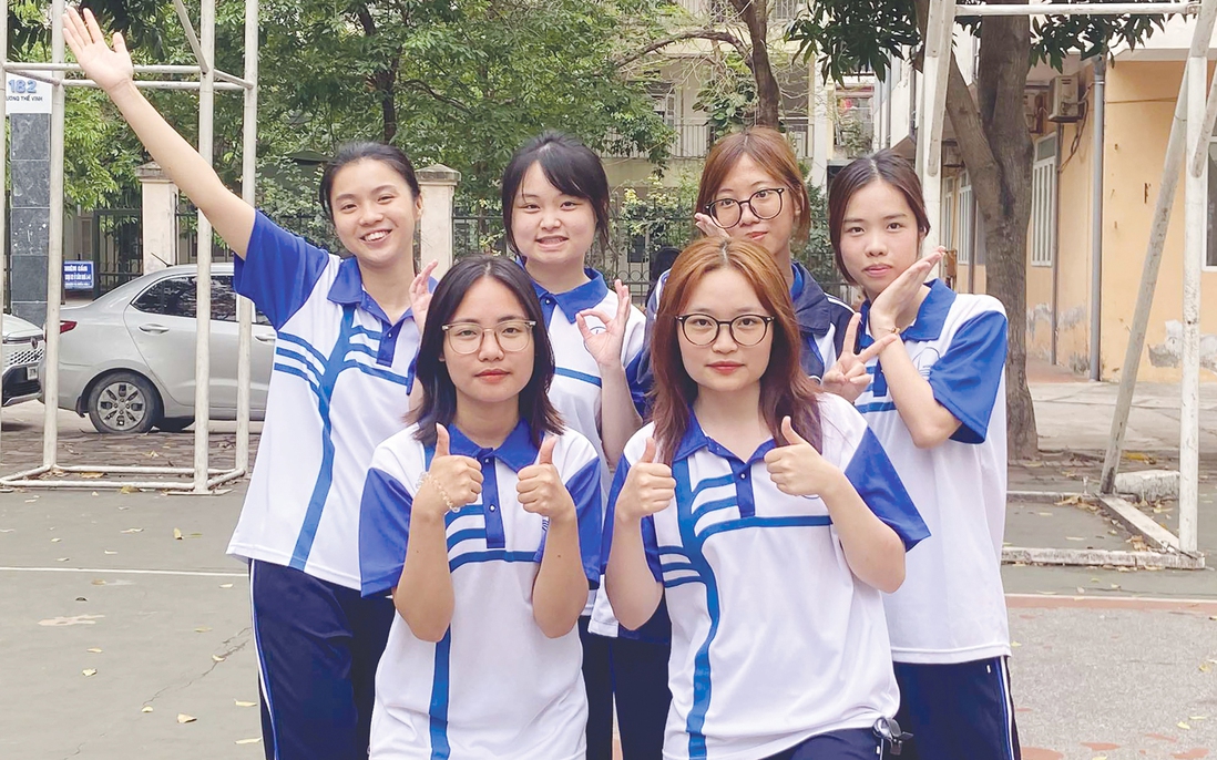 Sinh viên "trường Nhân văn" gieo mầm sống xanh từ những hành động nhỏ