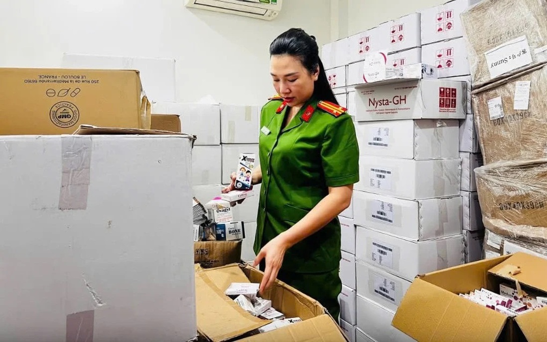 Đẩy mạnh cao điểm đấu tranh ngăn chặn, đẩy lùi tình trạng buôn lậu, gian lận thương mại, hàng giả
