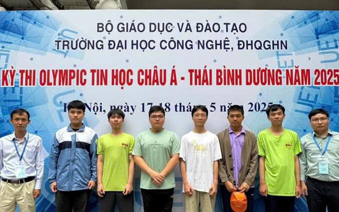 Cả 6 học sinh Việt Nam đều đoạt huy chương tại Olympic Tin học Châu Á - Thái Bình Dương 2025