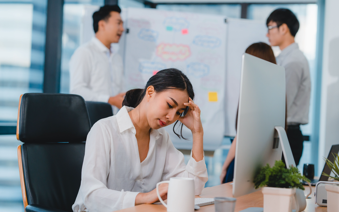 Vượt qua stress trong công việc