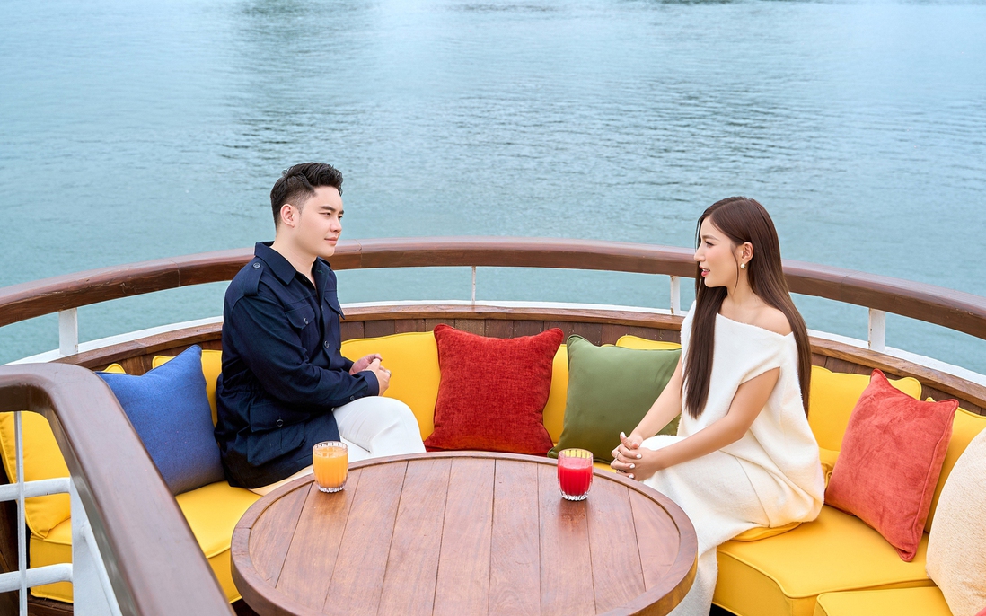 Mạnh Khang làm MC "Hải trình ước mơ"