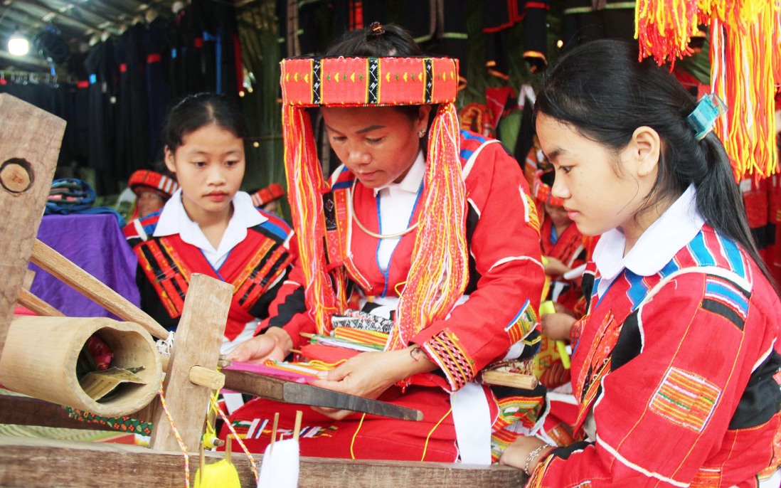 Tuyên Quang: Dự án 8 mở ra cơ hội nâng cao vị thế phụ nữ dân tộc thiểu số