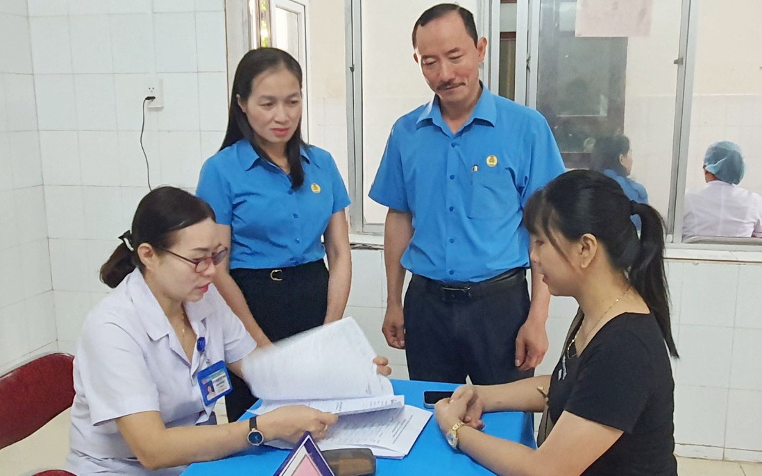 Hướng dẫn công tác cán bộ khi giải thể một số tổ chức công đoàn khu vực nhà nước