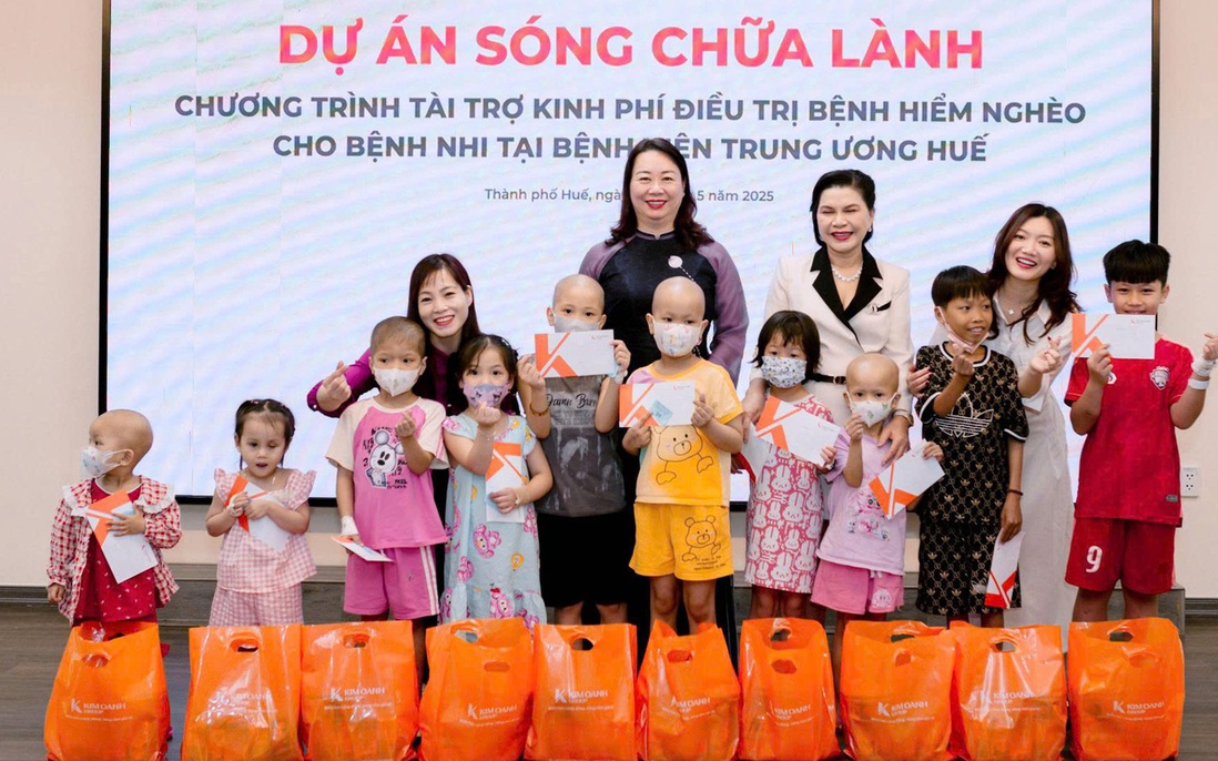 "Sóng chữa lành" hỗ trợ điều trị bệnh hiểm nghèo cho trẻ em tại Huế