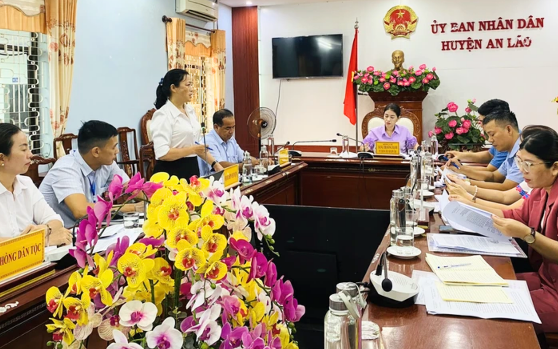 Hội Phụ nữ được tổ chức thế nào khi trực thuộc
Mặt trận?
