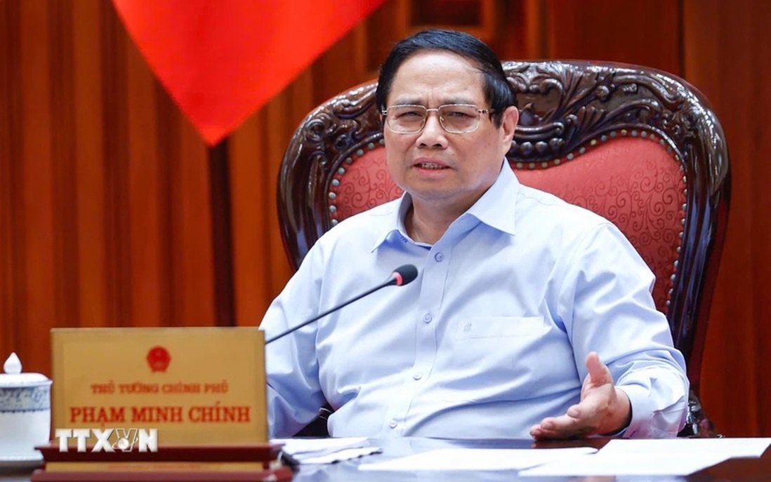 Thủ tướng: Khẩn trương đưa Nghị quyết về phát triển kinh tế tư nhân vào cuộc sống
