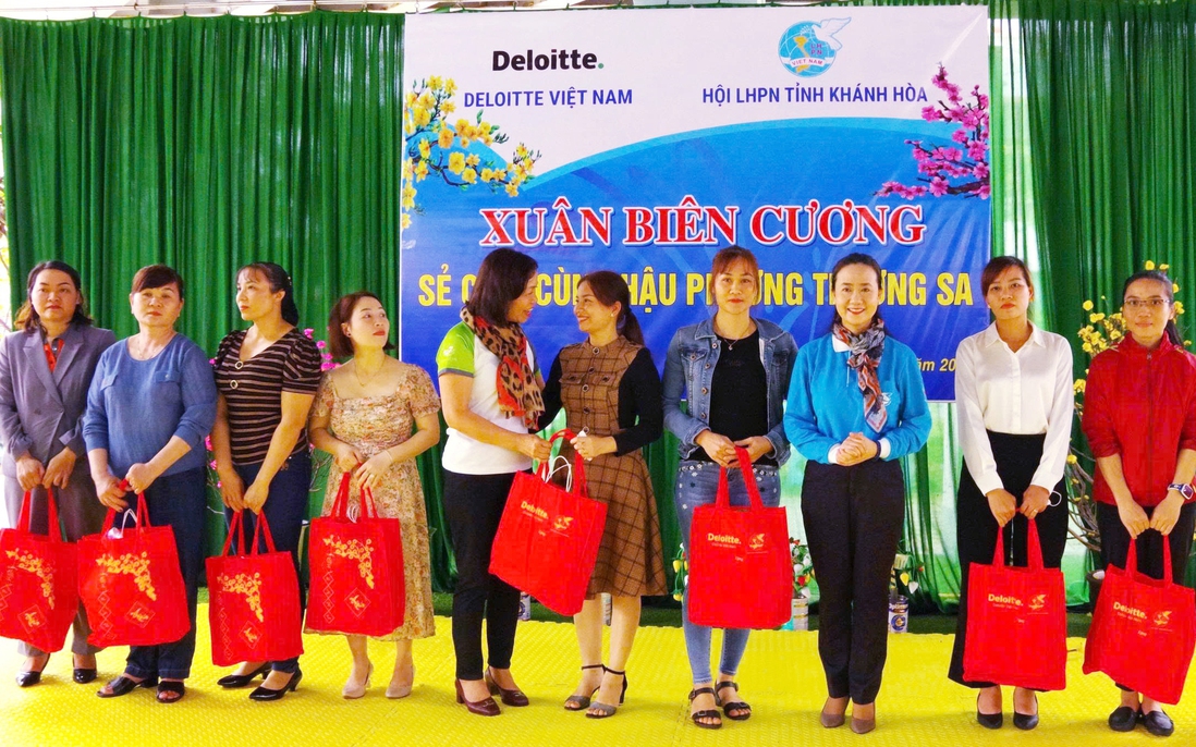 Khánh Hoà: Lan tỏa yêu thương nơi "đầu sóng ngọn gió"