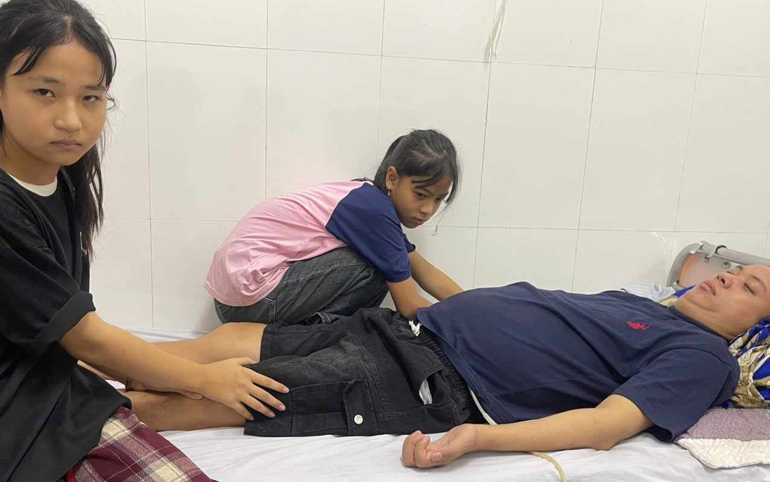 Bác sĩ kêu gọi giúp đỡ góa phụ nghèo có chồng vừa đột tử, con trai gặp tai nạn nguy kịch