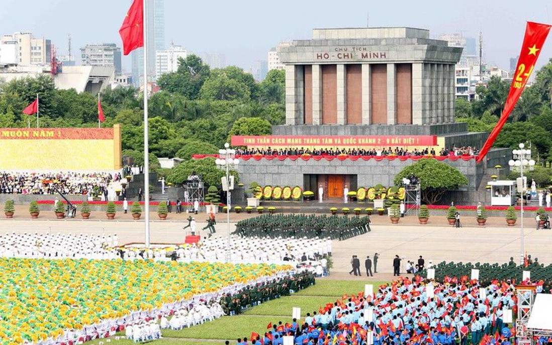 Khẩn trương hoàn thiện, ban hành Đề án diễu binh, diễu hành trong tháng 6/2025
