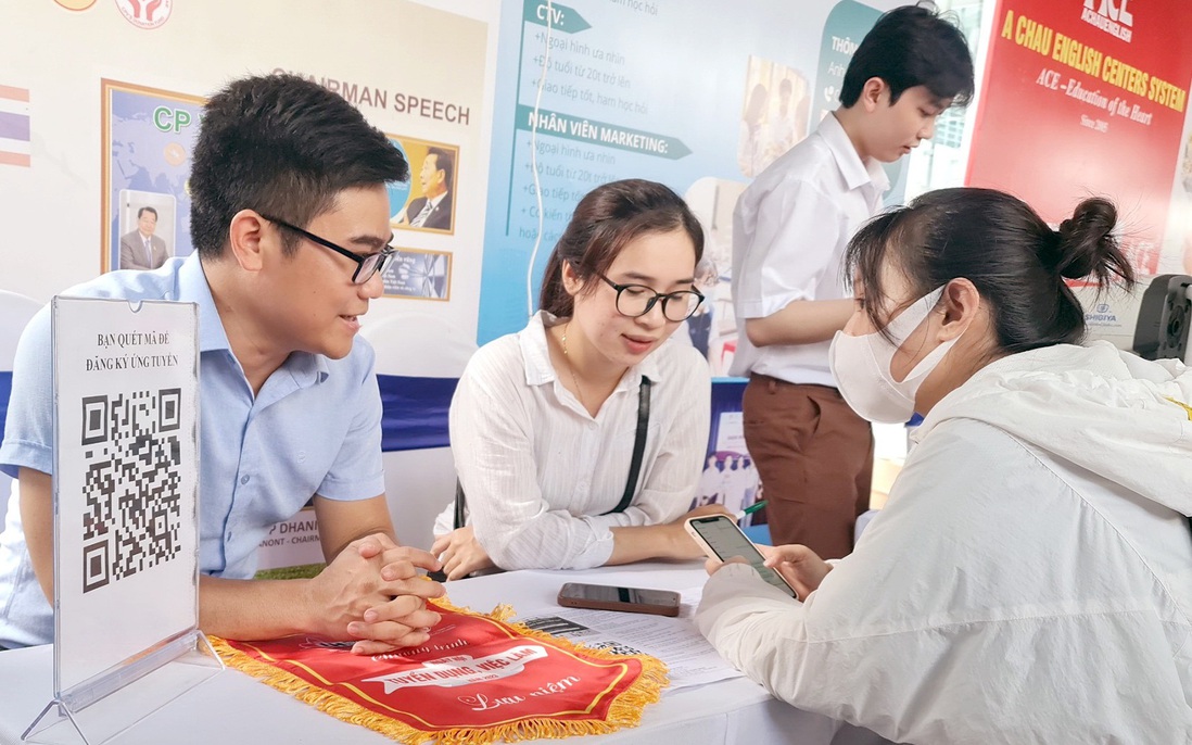 Luật Việc làm mới: Mở rộng đối tượng, giữ nguyên mức hưởng trợ cấp thất nghiệp