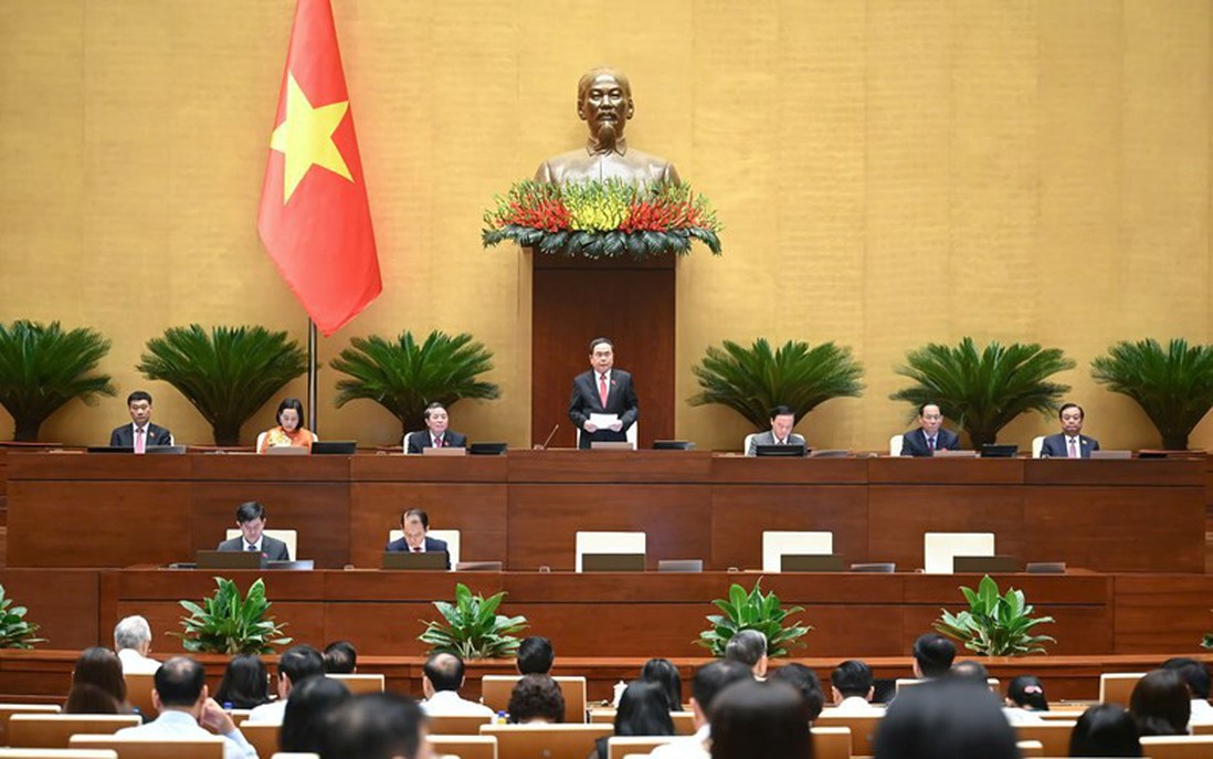 Quốc hội thông qua việc sửa đổi, bổ sung một số điều của Hiến pháp năm 2013