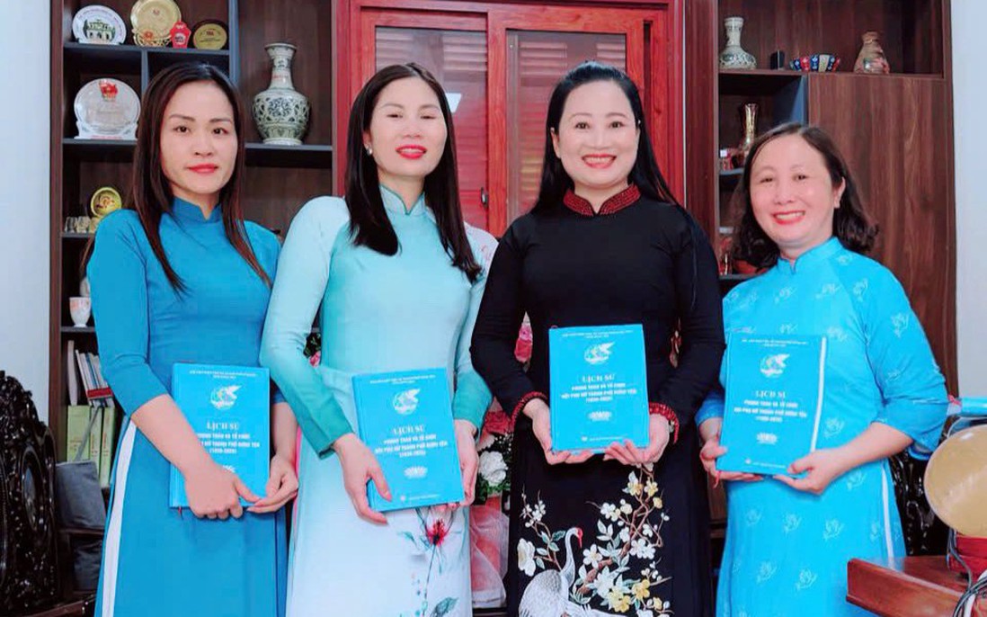Cuốn sách tái hiện hành trình 95 năm thầm lặng cống hiến, vượt khó của phụ nữ Hưng Yên