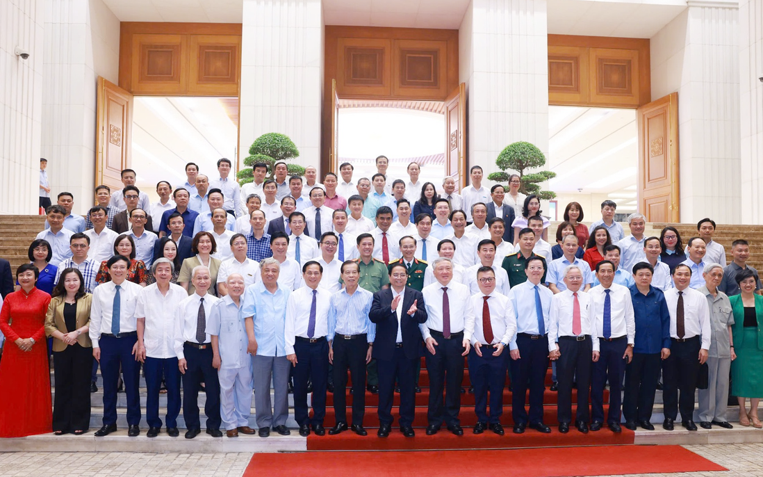 Thủ tướng: Báo chí cách mạng tiếp tục phát huy truyền thống trăm năm với "tâm sáng - lòng trong - bút sắc"