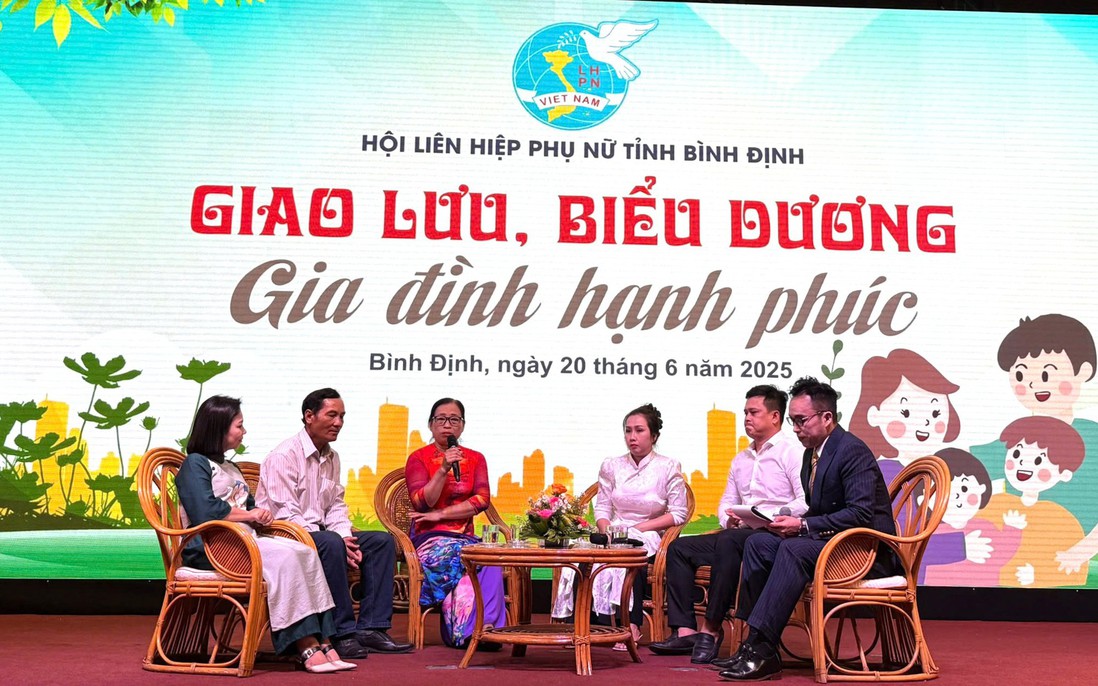 Hội LHPN Bình Định: Biểu dương 50 gia đình hạnh phúc
