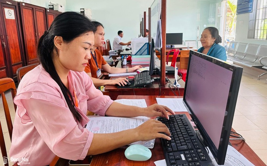 Đẩy nhanh thực hiện chính sách đối với cán bộ, công chức khi sắp xếp bộ máy