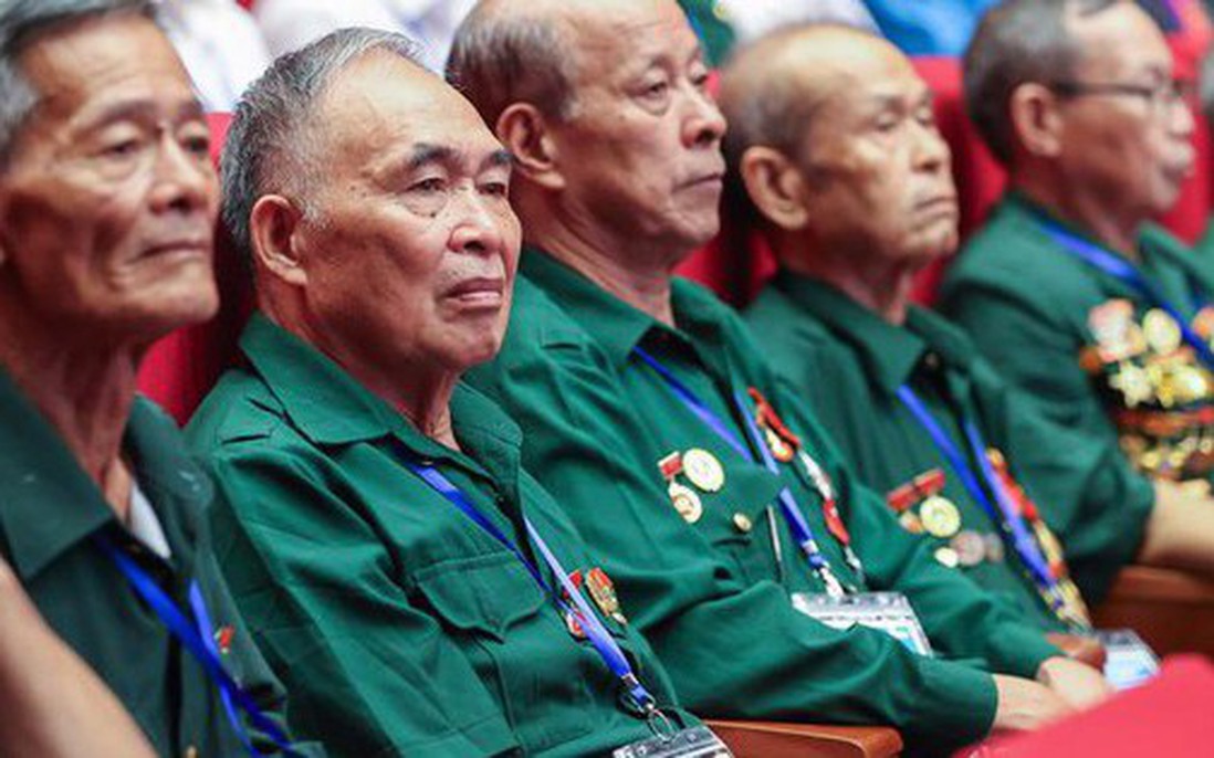 Chủ tịch nước tặng quà người có công nhân dịp 27/7/2025