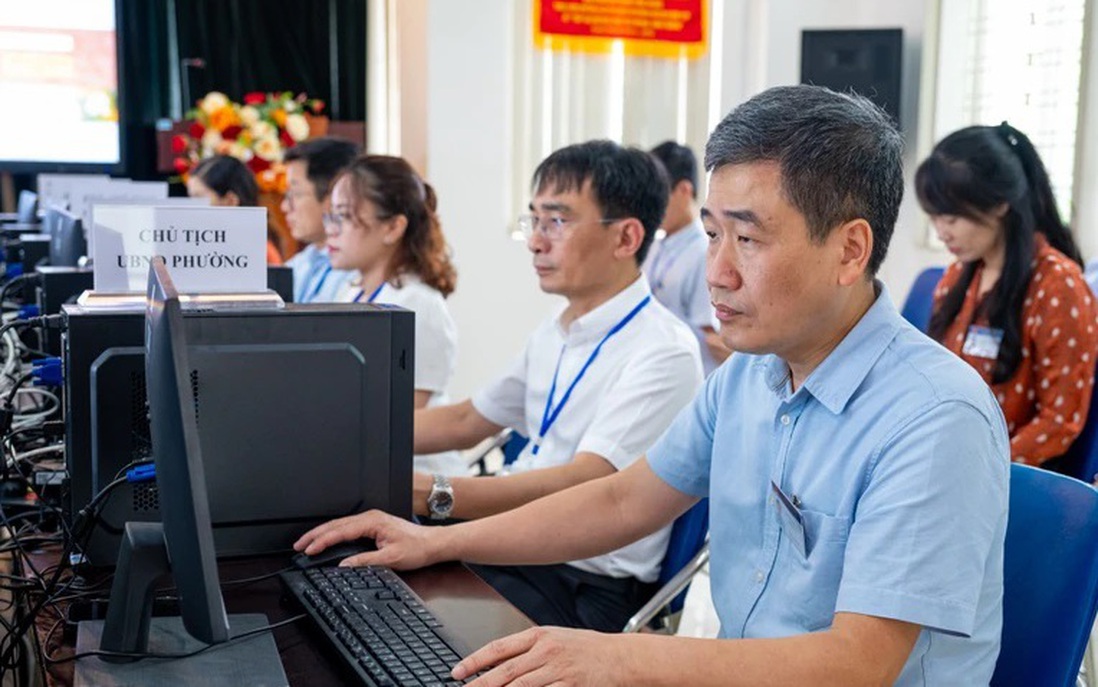 Bộ Nội vụ hướng dẫn về nhân sự tại ủy ban nhân dân, sắp xếp ở đặc khu, thôn, tổ dân phố