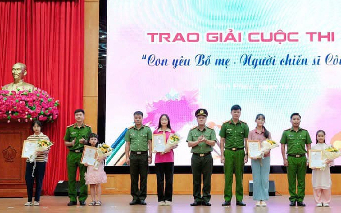 Vĩnh Phúc: Trao giải cuộc thi viết - vẽ "Con yêu bố mẹ - Người chiến sĩ Công an nhân dân" 